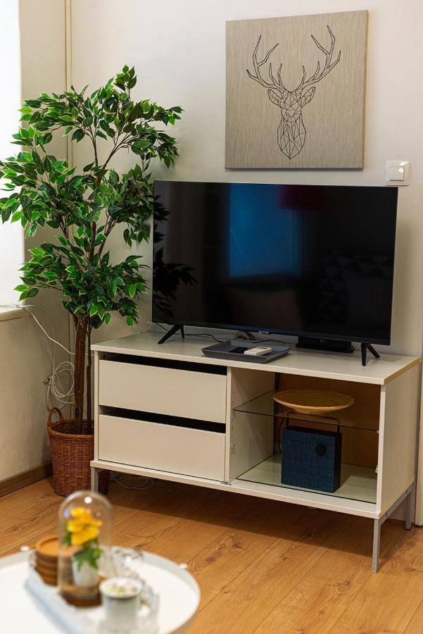 Magica - Cosy Apartment In The Heart Of Budapest Exteriör bild